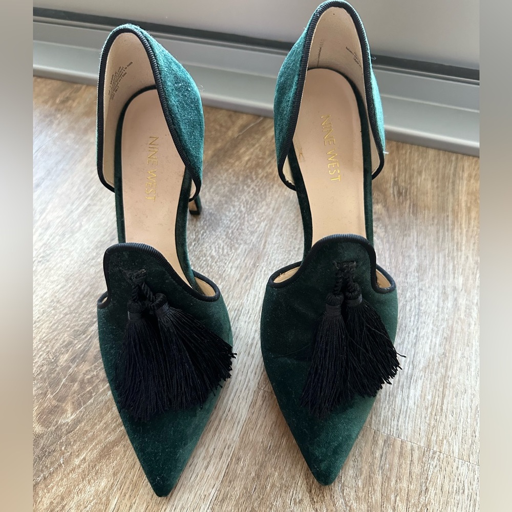 Nine West Emerald Green Velvet Heels with Black Tassel